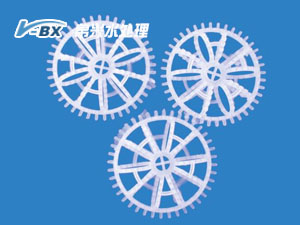 ���h����